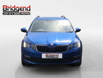 Used Skoda Octavia 2020 for sale - 76136001: Photo 2
