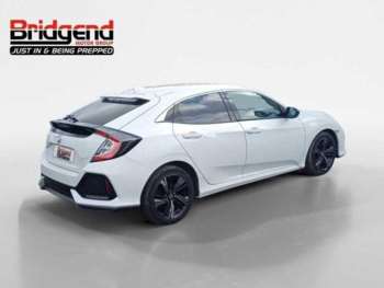 Used Honda Civic 2019 for sale - 74861476: Photo
