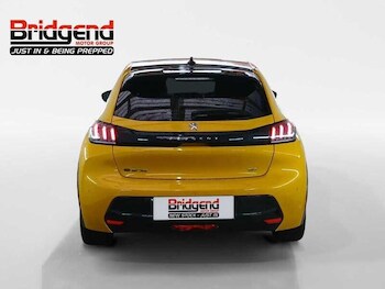 Used Peugeot 208 2021 for sale - 77223253: Photo