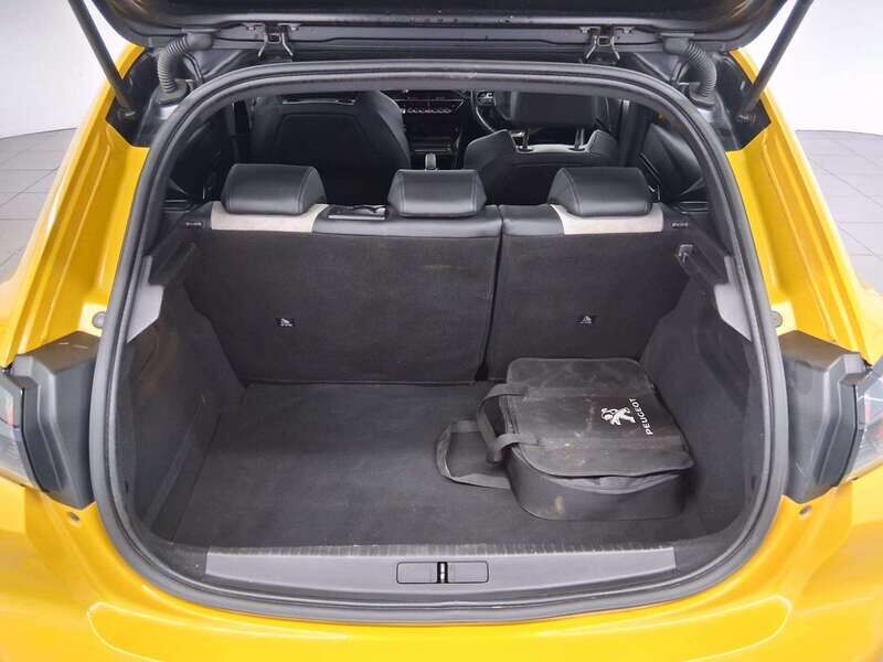 Used Peugeot E-208 2021 for sale - 77223253: Photo 8