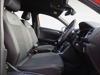 Used Volkswagen T-Roc 2020 for sale - 77947263: Photo