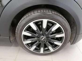 Used MINI Hatch 2021 for sale - 75051173: Photo