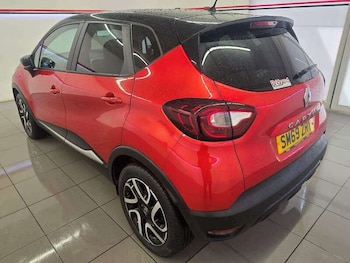 Used Renault Captur 2020 for sale - 79309699: Photo