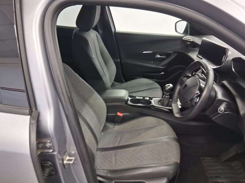 Used Peugeot 2008 2023 for sale - 77050562: Photo 11