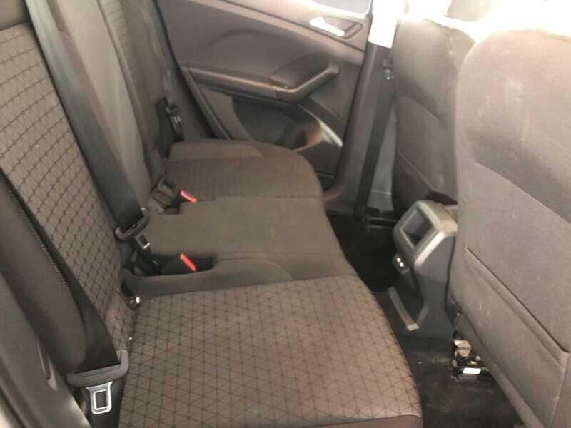 Used Volkswagen T-Cross 2022 for sale - 76899460: Photo 5