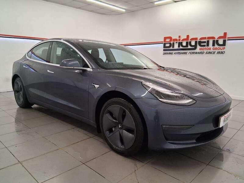 Used Tesla Model 3 2019 for sale - 76138393: Photo 1