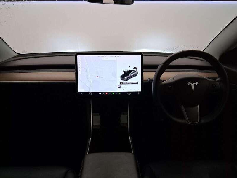 Used Tesla Model 3 2019 for sale - 76138393: Photo 16