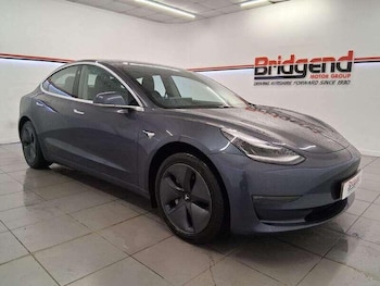 Tesla - Model 3