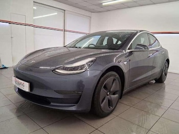 Used Tesla Model 3 2019 for sale - 76138393: Photo 3