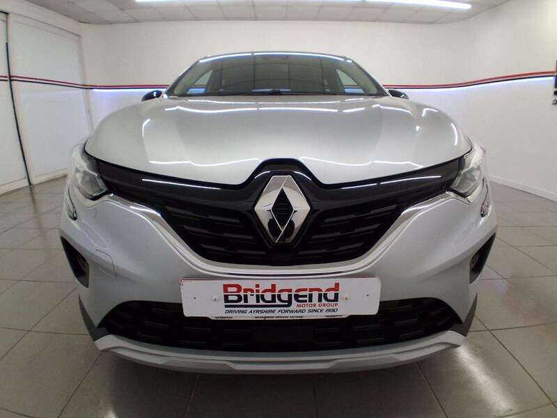 Used Renault Captur 2022 for sale - 77814320: Photo 2
