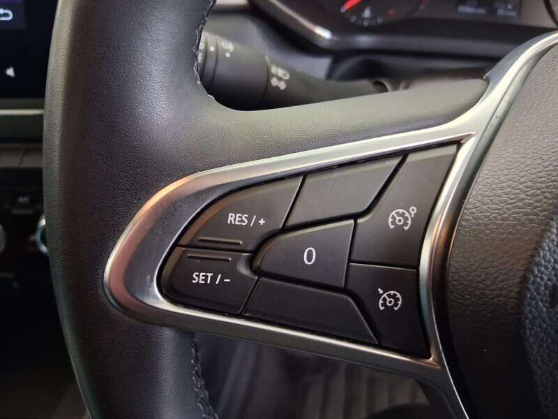 Used Renault Captur 2022 for sale - 77814320: Photo 21