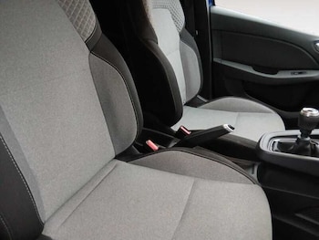 Used Renault Clio 2024 for sale - 79309385: Photo