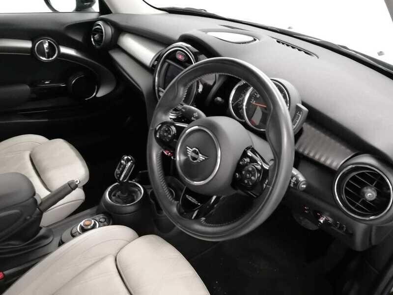 Used MINI Hatch 2021 for sale - 76138280: Photo 15