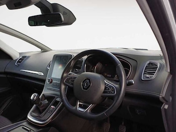 Used Renault Grand Scenic 2019 for sale - 77223234: Photo