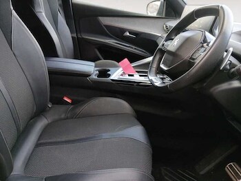 Used Peugeot 3008 2023 for sale - 77223267: Photo