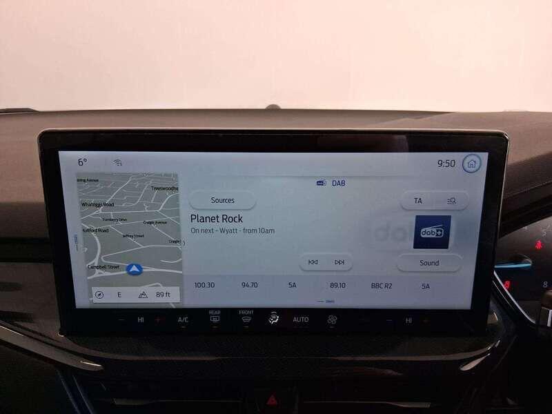 Used Ford Focus 2023 for sale - 76337504: Photo 17