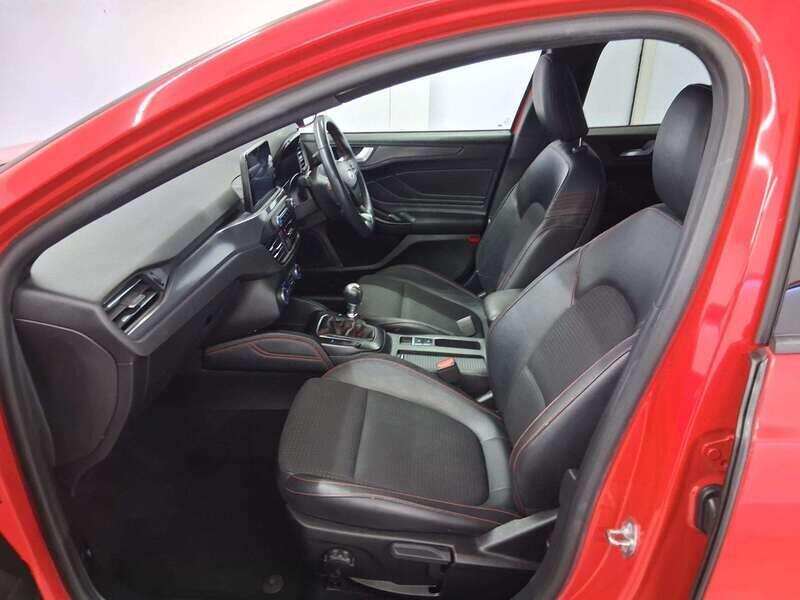 Used Ford Focus 2019 for sale - 76295949: Photo 14