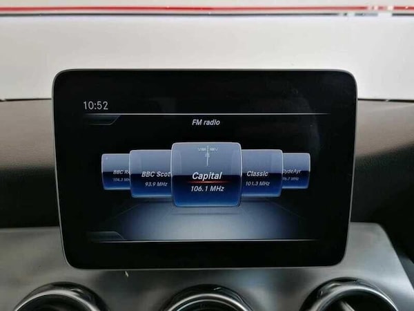 Used Mercedes-Benz GLA 2019 for sale - 76137160: Photo 16