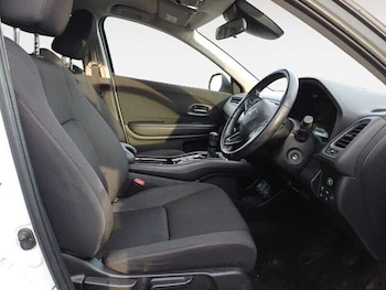 Used Honda HR-V 2019 for sale - 77223258: Photo