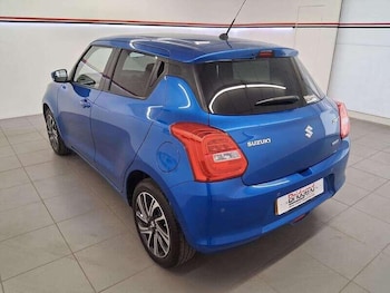 Used Suzuki Swift 2022 for sale - 76138661: Photo 4