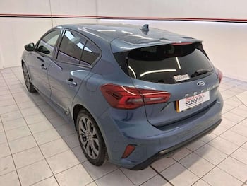Used Ford Focus 2022 for sale - 79734710: Photo