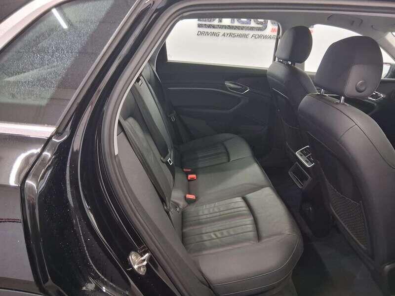 Used Audi e-tron 2020 for sale - 76201469: Photo 12