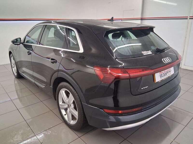 Used Audi e-tron 2020 for sale - 76201469: Photo 4