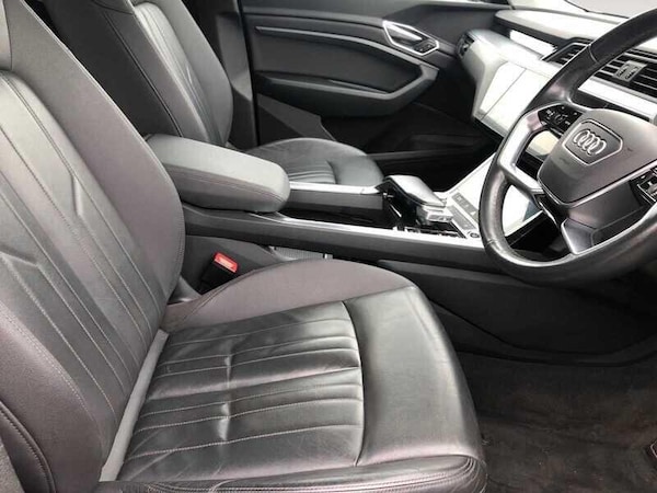 Used Audi e-tron 2020 for sale - 76201469: Photo 4