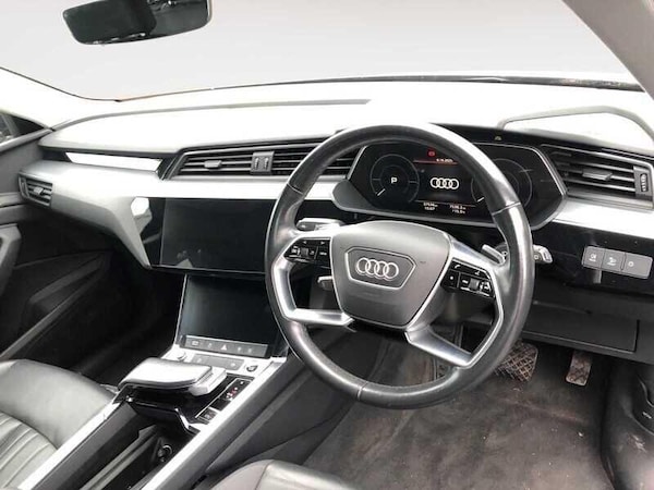 Used Audi e-tron 2020 for sale - 76201469: Photo 5
