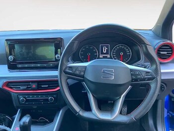 Used SEAT Arona undefined for sale - 78410529: Photo