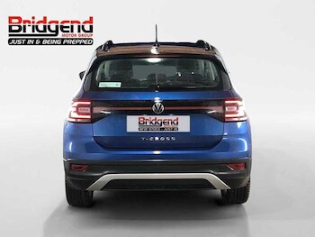 Used Volkswagen T-Cross 2022 for sale - 77050601: Photo