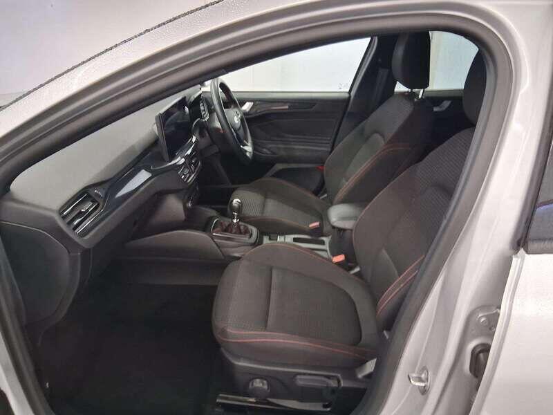 Used Ford Focus 2023 for sale - 76175196: Photo 14