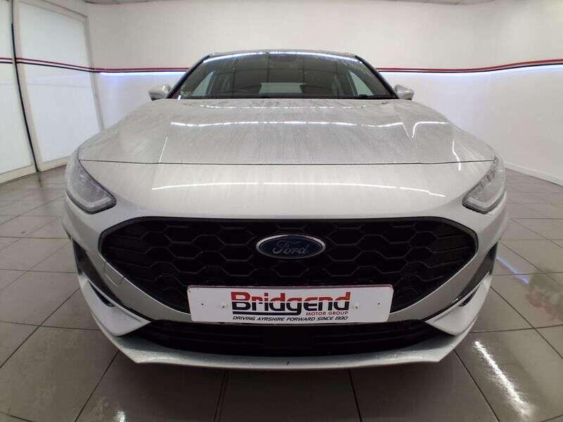 Used Ford Focus 2023 for sale - 76175196: Photo 2