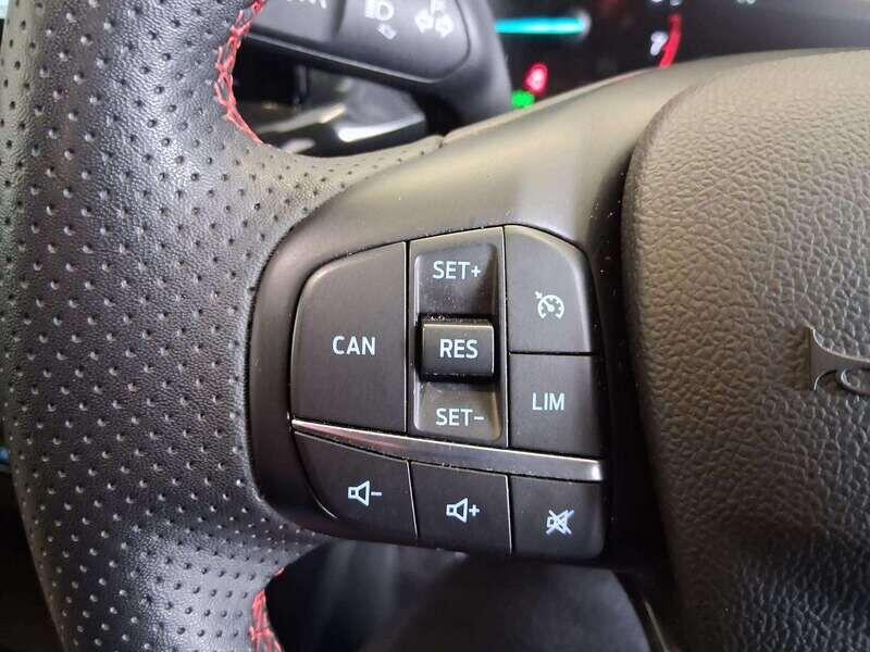 Used Ford Focus 2023 for sale - 76175196: Photo 21