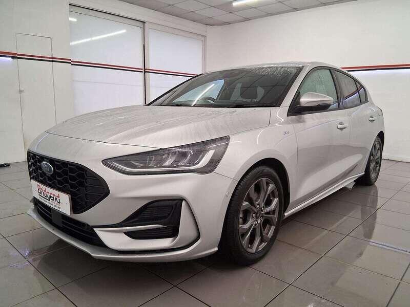 Used Ford Focus 2023 for sale - 76175196: Photo 3