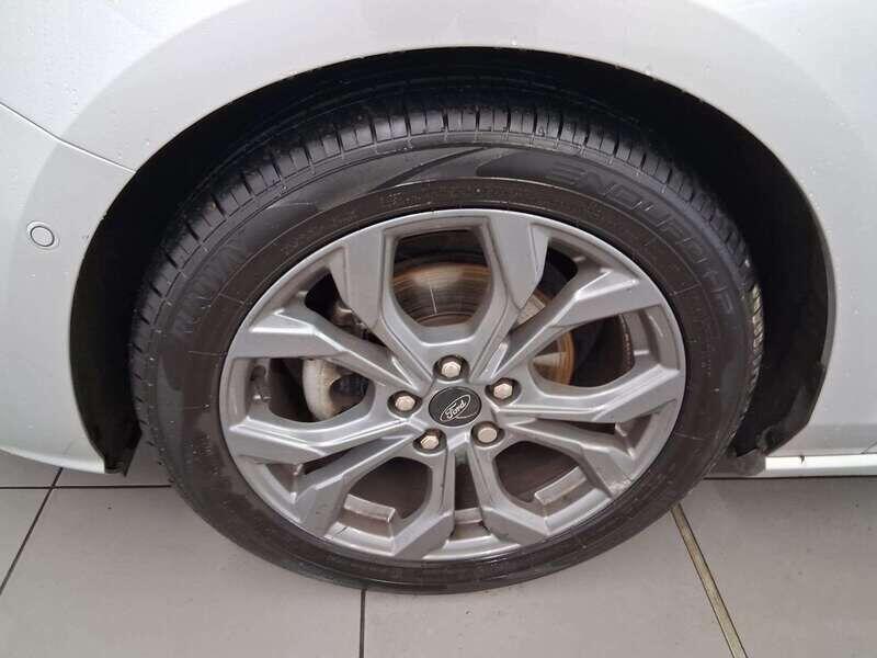 Used Ford Focus 2023 for sale - 76175196: Photo 7