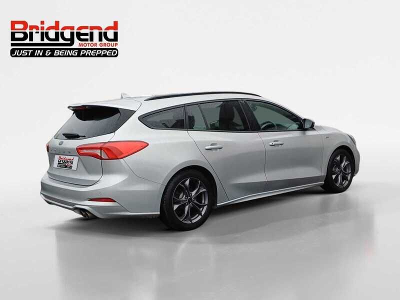 Used Ford Focus 2021 for sale - 77814195: Photo 3