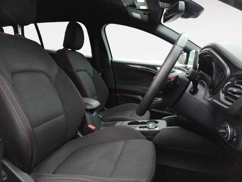 Used Ford Focus 2021 for sale - 77814195: Photo 4