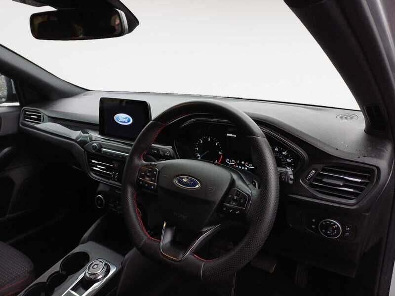 Used Ford Focus 2021 for sale - 77814195: Photo 5