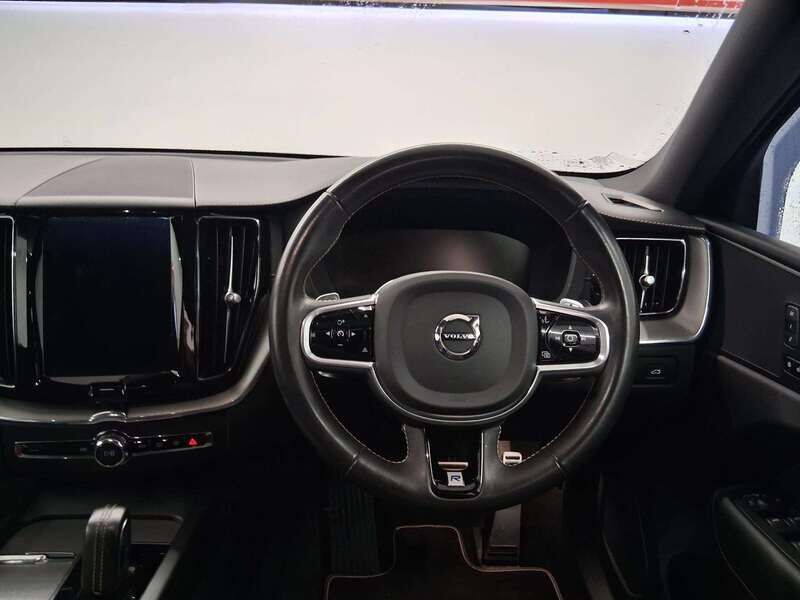 Used Volvo XC60 2020 for sale - 77050553: Photo 10