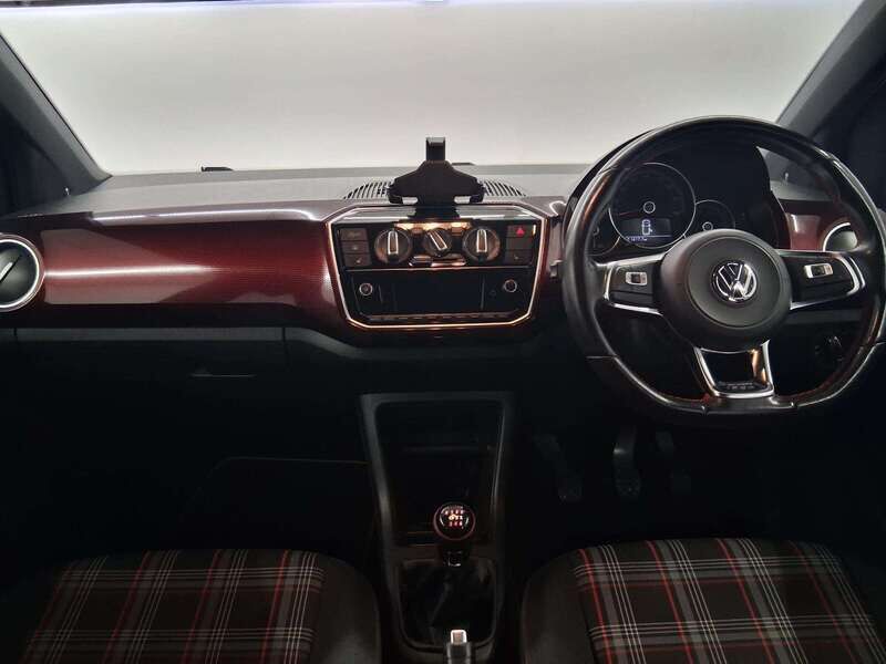 Used Volkswagen up! 2019 for sale - 77814045: Photo 16