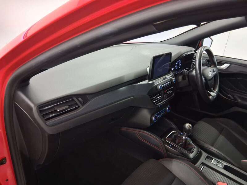 Used Ford Focus 2019 for sale - 77050695: Photo 13