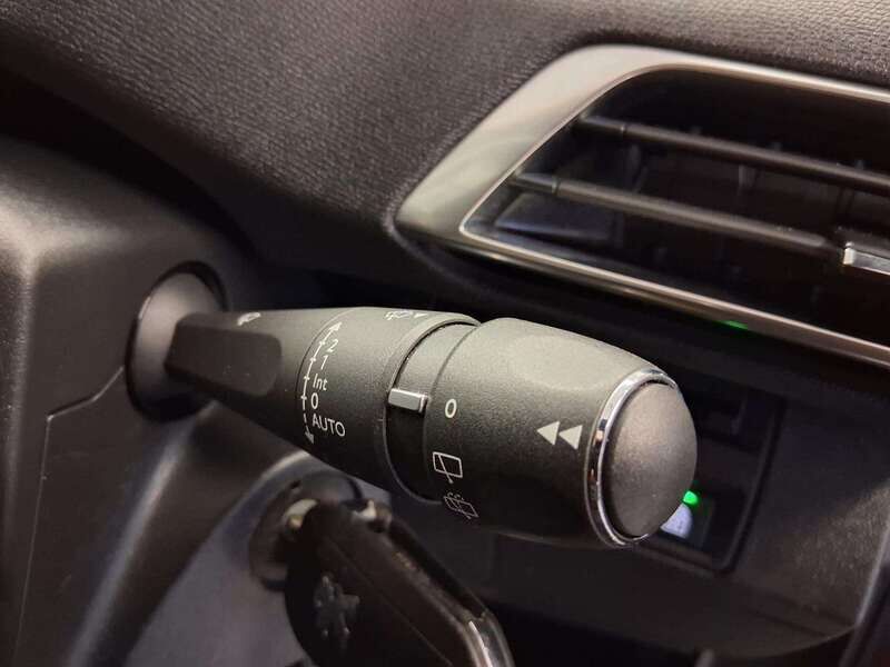 Used Peugeot 3008 2019 for sale - 77050649: Photo 23