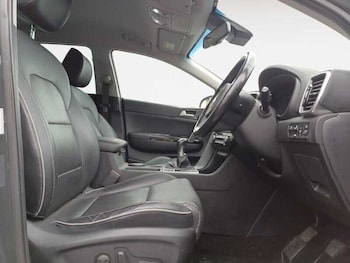 Used Kia Sportage 2020 for sale - 79559472: Photo