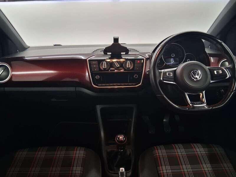 Used Volkswagen up! 2019 for sale - 76865501: Photo 16