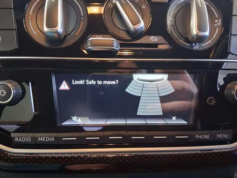 Used Volkswagen up! 2019 for sale - 76865501: Photo 18