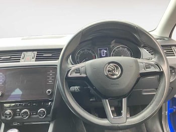 Used Skoda Octavia 2019 for sale - 78778614: Photo