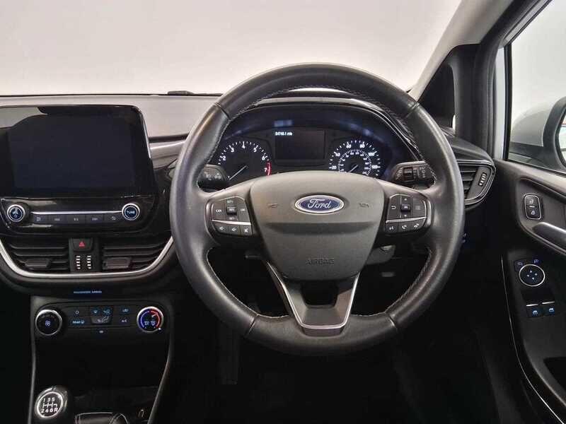 Used Ford Fiesta 2019 for sale - 76388887: Photo 9