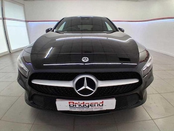 Used Mercedes-Benz A-Class 2019 for sale - 76136395: Photo 2