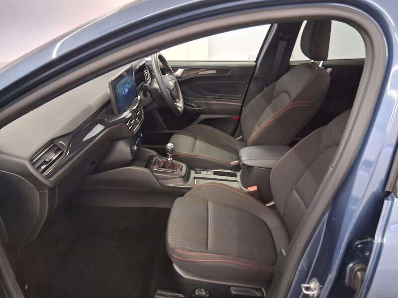 Used Ford Focus 2023 for sale - 77050671: Photo 14